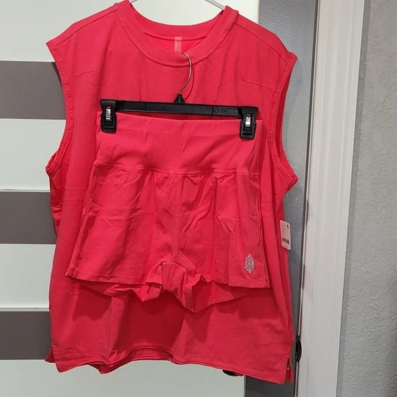 FP Movement by Free People Red Athletic Short Set - Picture 3 of 4